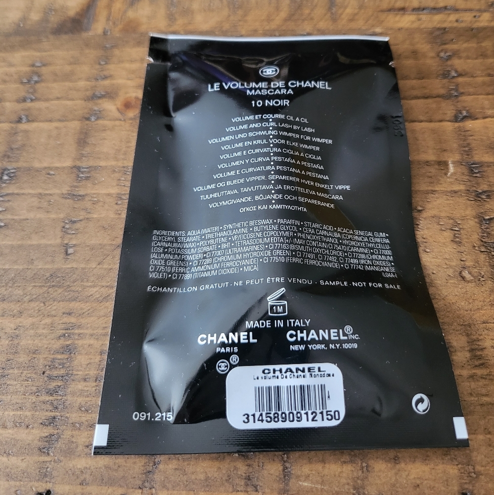 CHANEL 5pc Sample Set - Picture 6 of 10